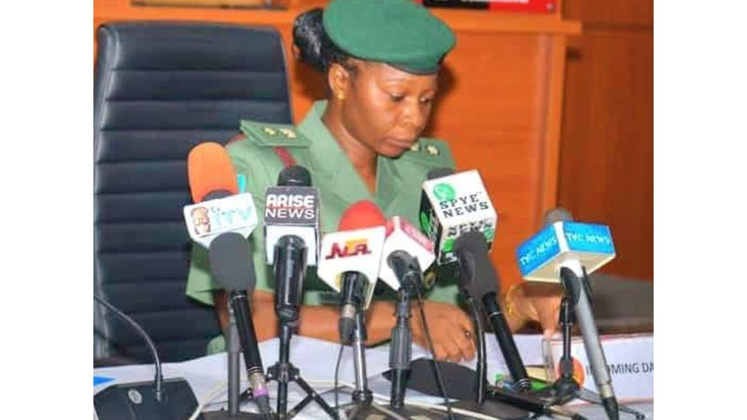 Ọmọ ogun Lo AI Láti Jagun Lòdì Sí Ìtàn Èké àwọn Onijẹ̀ṣà, Wọn Si Kọ́ Ọ̀gá Ìbáṣepọ̀ Públíkì àti Àwọn Oníròyìn Ní Bíbò Ṣàyẹ̀wò Òótọ́