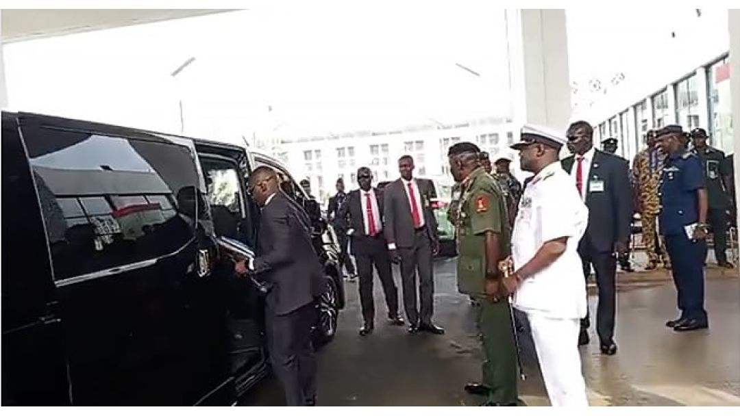 Taron Majalisa: Dan takarar CDS ya yi alkawarin haɗin gwiwa da ƙasashen waje don kawar da ta’addanci