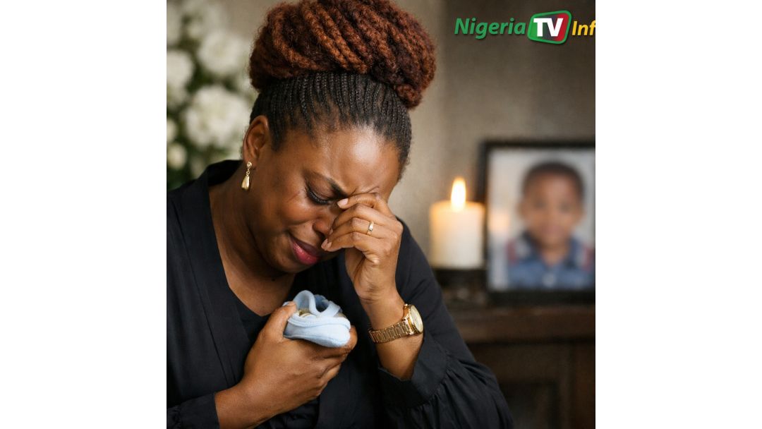 Onye Odee Naịjirịa Chimamanda Ngozi Adichie Kpọnwụrụ Obi Maka Ọnwụ Nwa Ya Obere